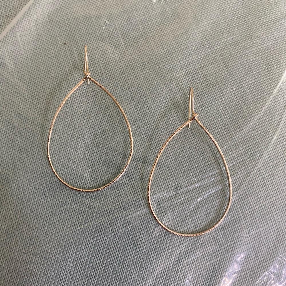 Sterling silver Wire hoop earrings